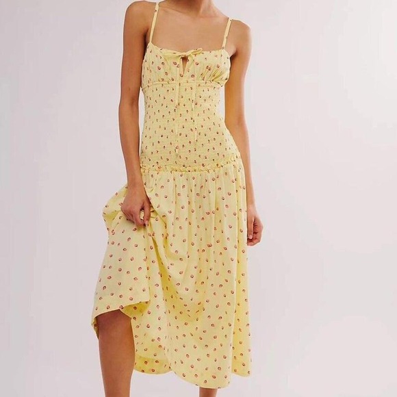 Free People Lavender Daze Butter Yellow Strawberry Drop waist dress Sz M - Picture 3 of 7